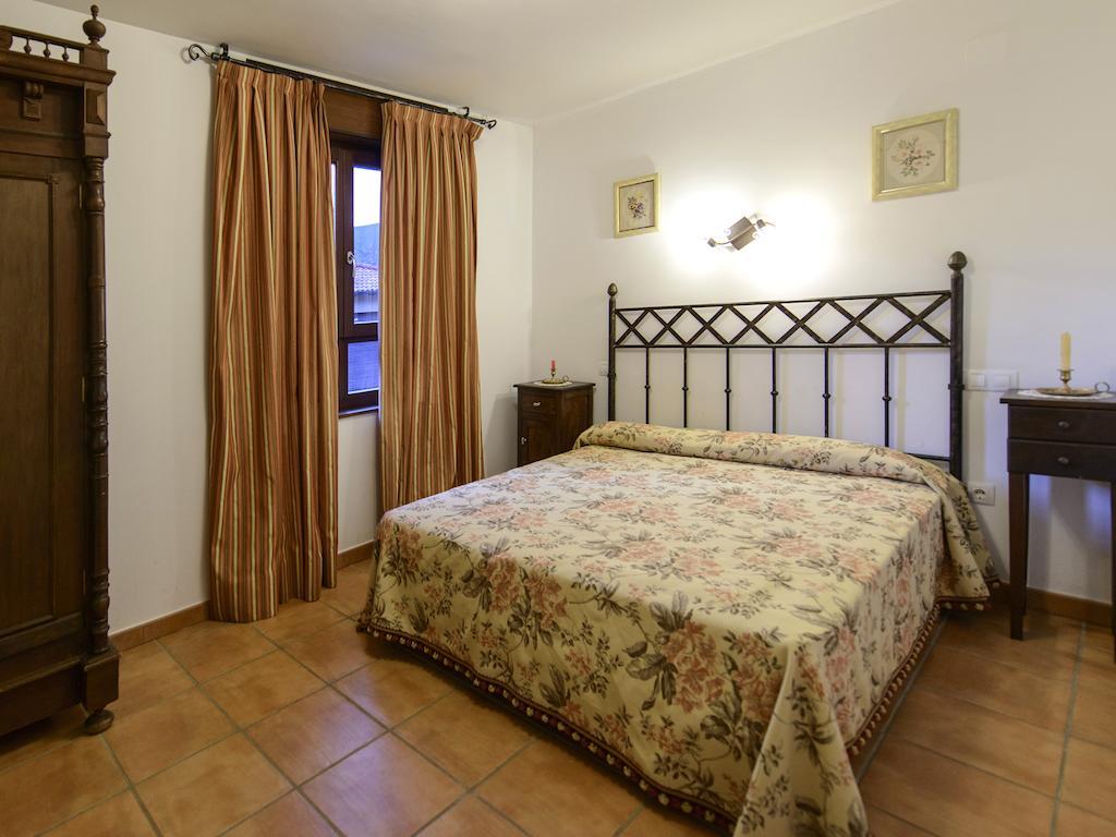El Casar Del Puente Guest House Boca de Huergano Phòng bức ảnh