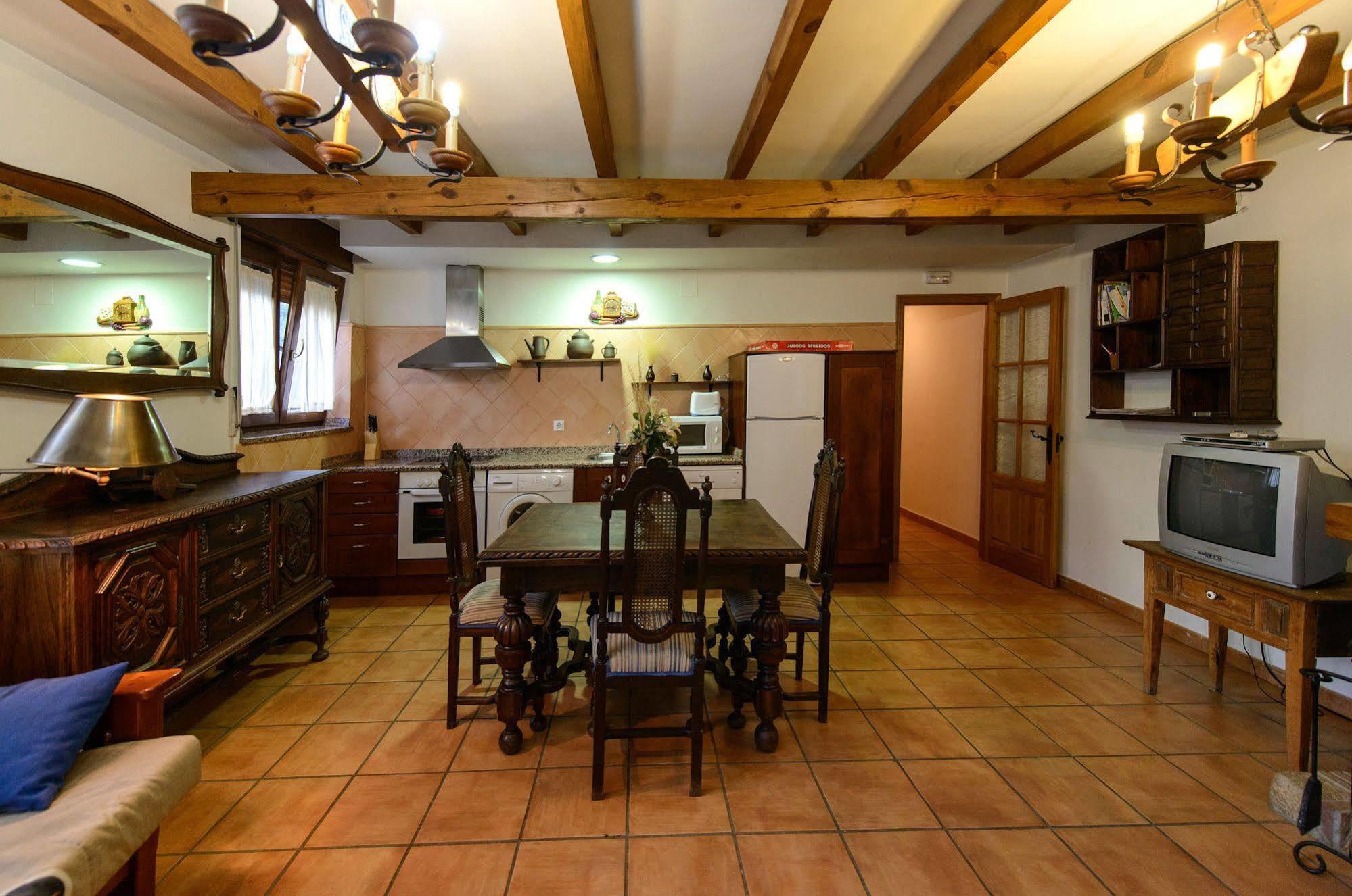 El Casar Del Puente Guest House Boca de Huergano Ngoại thất bức ảnh